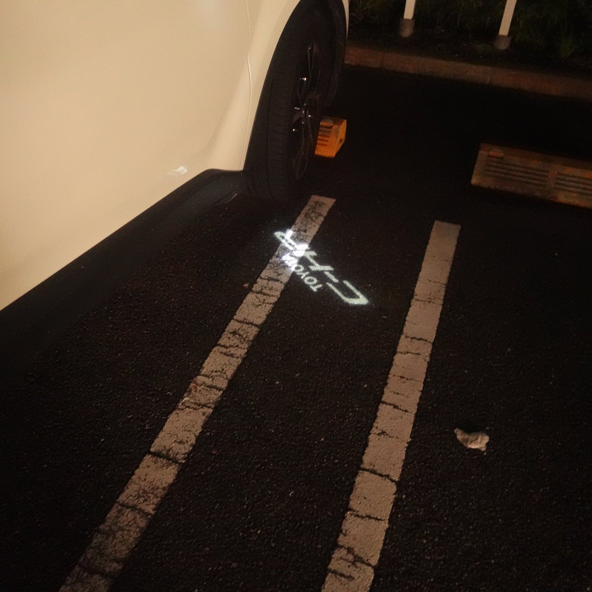 たび En Twitter 車種指定無しsクラスでweb予約したレンタカー パーキングに止まる度にアスファルトに車種名を刻みつける恥ずかしい車だった ハズレに当たるのは格安レンタカーの宿命だが不要なカスタムは切ってほしい所 レンタカー ドライブ たび En Twitter 車種指定無しsクラスでweb予約したレンタカー パーキングに止まる度にアスファルトに車種名を刻みつける恥ずかしい車だった ハズレに当たるのは格安レンタカーの宿命だが不要なカスタムは切ってほしい所 レンタカー ドライブ