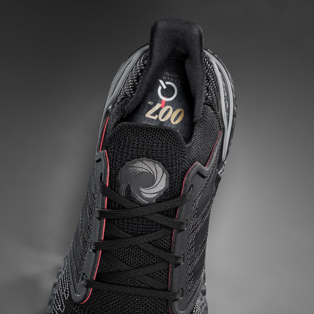 adidasalerts's tweet photo. @007 The adidas #UltraBOOST20 returns honoring the birthplace of James Bond’s wearable tech, complete with a hidden pocket in the lace cage. The “Q Branch” @007 x adidas #UltraBOOST20 releases Friday, September 24.
—> https://t.co/5mK3uVjoeK
#sponsored https://t.co/OrUtqleVAt