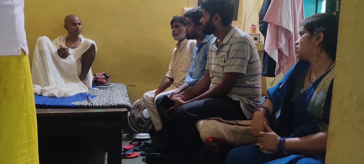 khushboo1singh's tweet image. जिला परिषद क्षेत्र कोचस पश्चिमी में विभिन्न गांव का दौरा कर लोगों का हालचाल जाना