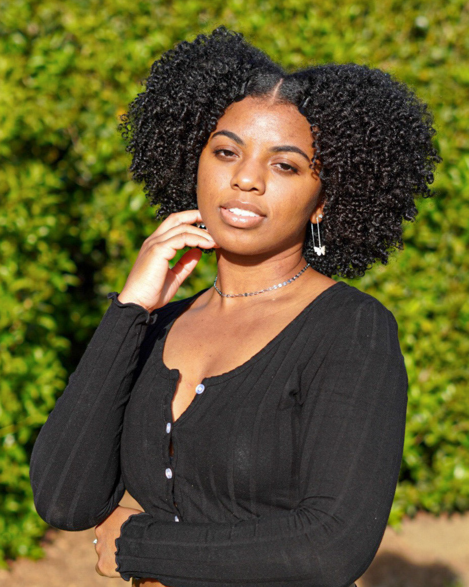 AlikayNaturals's tweet photo. Good Morning Gyals! Happy Sunday! ☀️ Are we starting today with a #washandgo, #prepoo, #LOCMethod ™, anyone?! It's a beautiful day to be alive, healthy, and well so we must treat our crown (hair) the same energy! https://t.co/v89RQuz90X