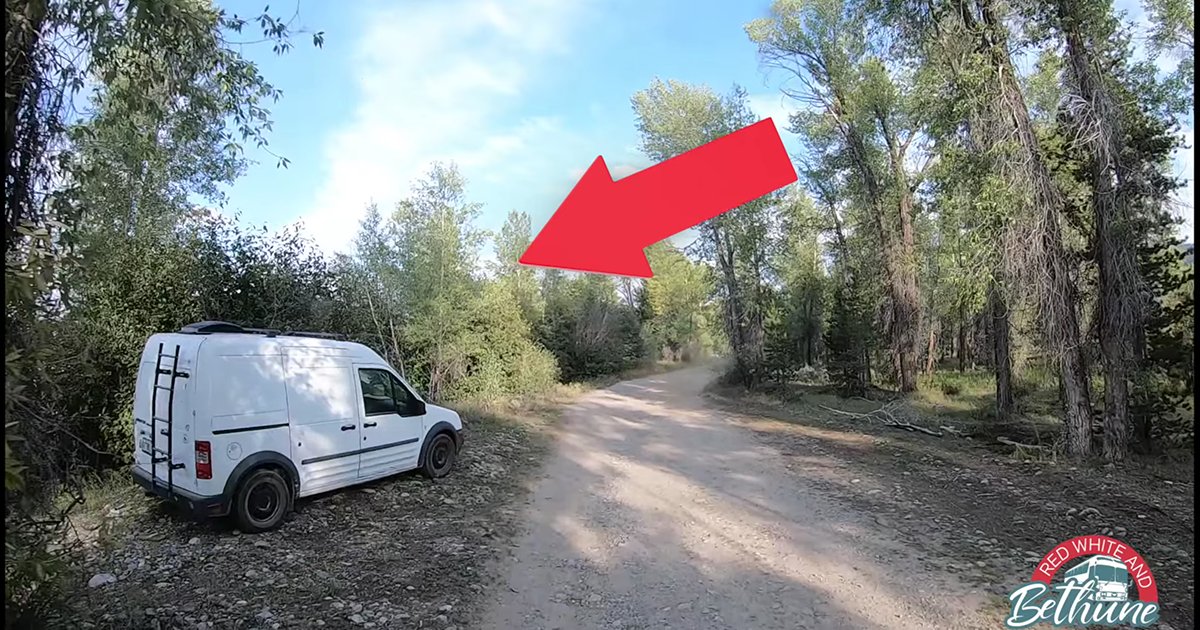 WMZQ's tweet photo. Suspicious New Video Evidence Emerges in Missing Gabby Petito Case https://t.co/VvTKc1zEyB https://t.co/plqsRi0o3k