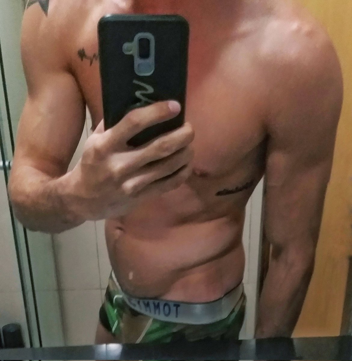Marcelo66048233's tweet photo. @GPSGAYBH

@Nudesbeaga https://t.co/KnGj0ARGpu
