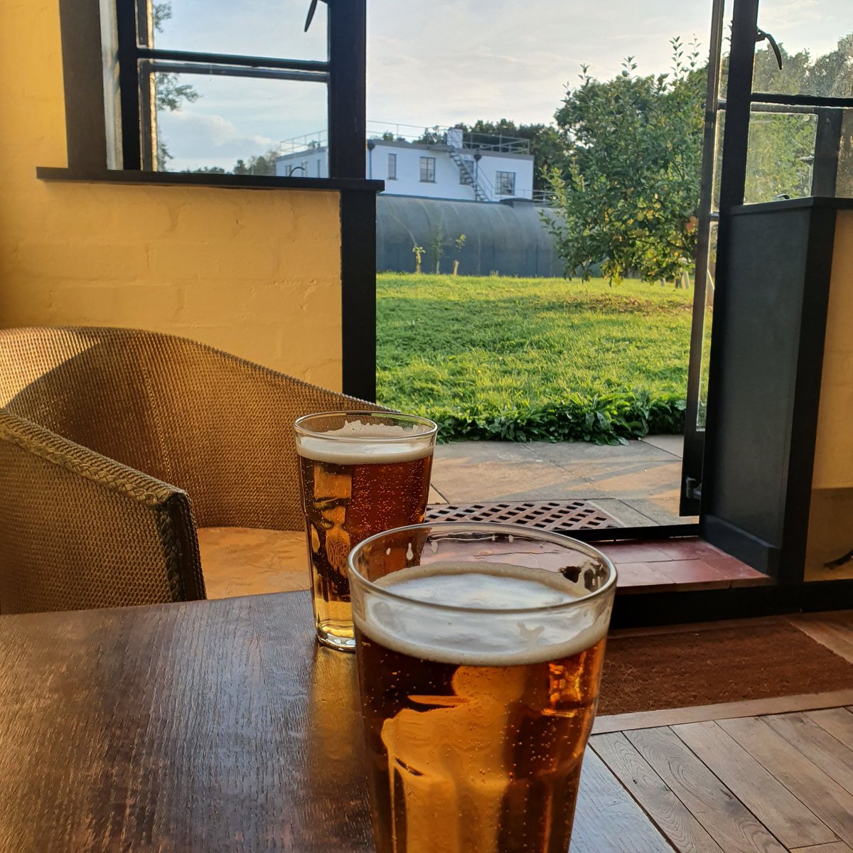 ControlTowerNC's tweet image. Yesterday evening at CTHQ... enjoying the swooping swallows before they head off for this year (and this new view of the tower :) )
#controltower #bedandbreakfast #lockdownprojects #newview #conversion