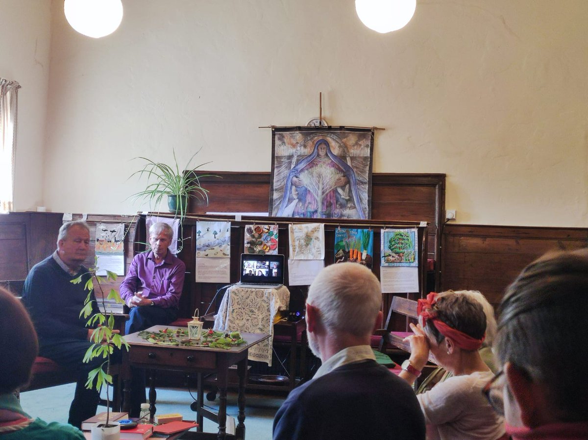 Lovely to join #StourbridgeQuakers for their meeting this morning. Very grateful for the wonderful welcome and hospitality <a href="/caminotocop/">Camino To COP</a> #ClimateEmergency #ClimateJustice