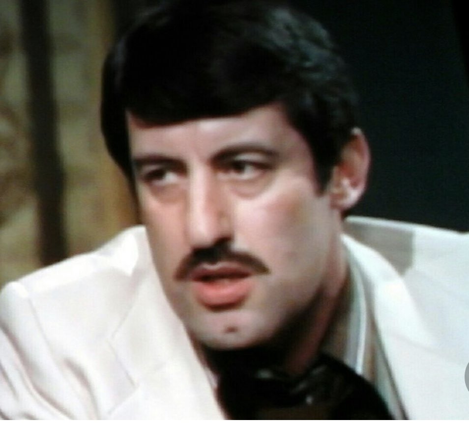 jandhenderson's tweet photo. RIP John Challis (Boycie) One of my favourite comedy actors, especially in the Green Green Grass. #johnchallis https://t.co/aaghRBmUHG