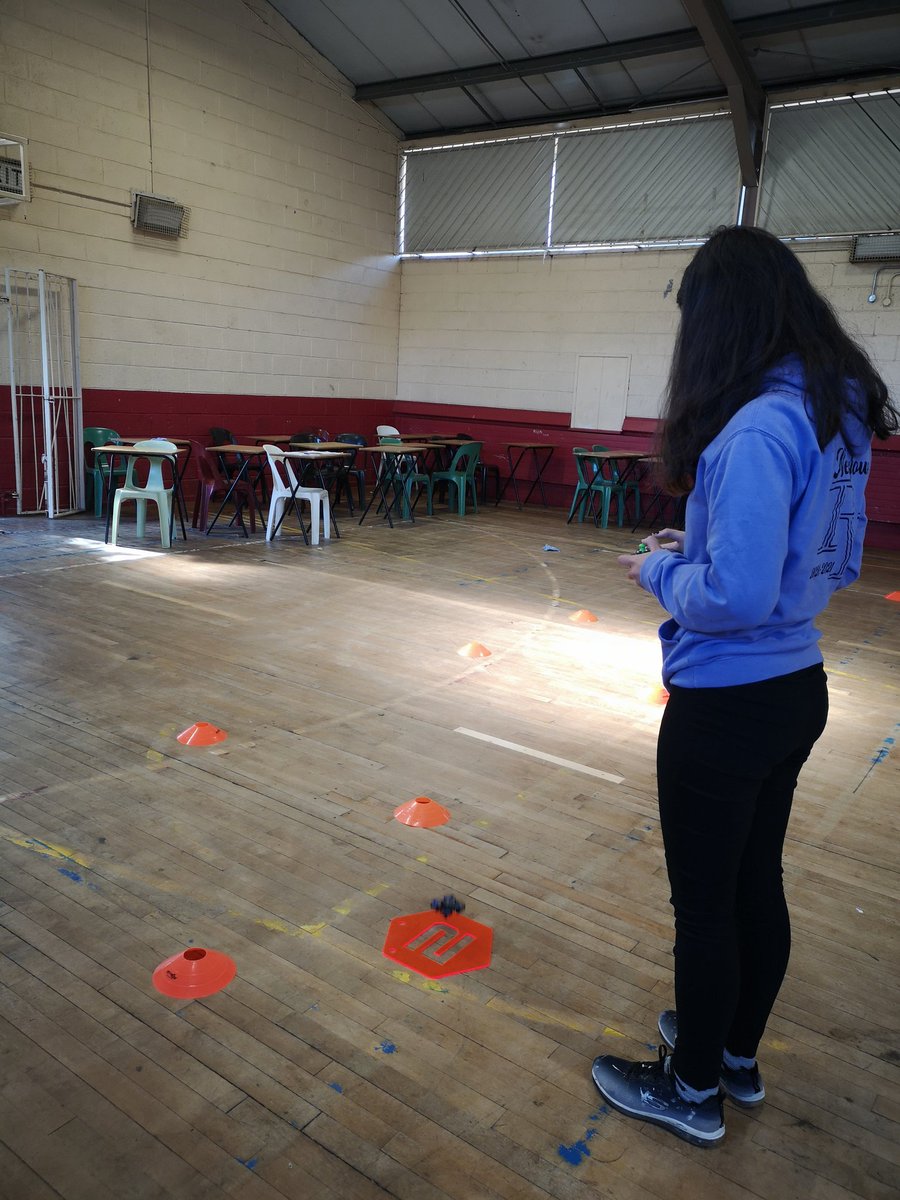MAviation's tweet photo. Learning can be FUN 💥🚥✨🎮
#millenniaaviators #dronesedu #tech4good #KMHCL @newtownschoolw #drones #waterfordtech #girlsintech #dronetech https://t.co/YUEIAqiADV
