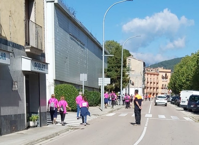 ProtCivilRipoll's tweet photo. Avui col.laborem en el dispositiu de suport de la Cursa de la Dona #Ripoll @CreuRojaRipoll @PLRipoll @Aj_Ripoll https://t.co/jc8Eo58Vq6