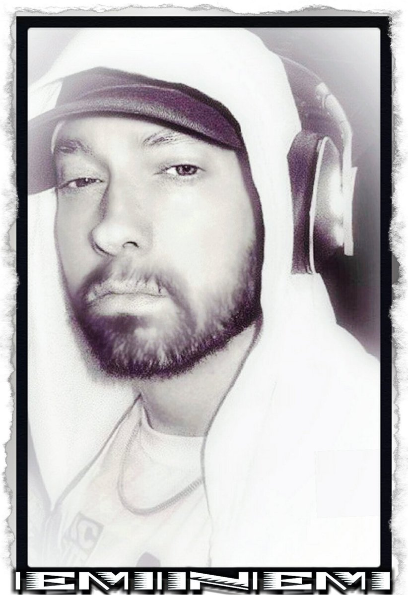 Hello Exellent Sunday to all of you Eminem my life forever ❤️ you are the best 💕💕💕💋😘🎼🎼🎼🎧👑