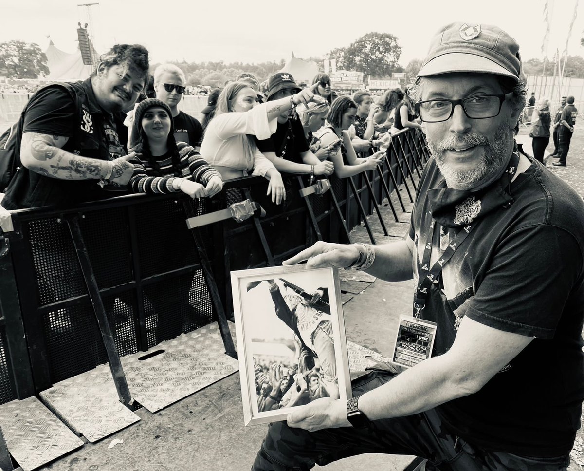 Jeff Automatic tweet media