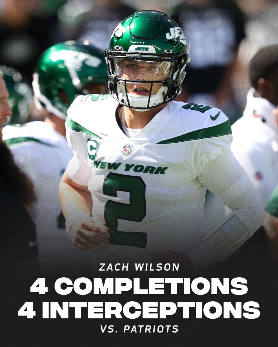 SportsCenter's tweet photo. At time of his fourth interception of the day, Zach Wilson had the same number of completions. https://t.co/6PCPLUf8yR