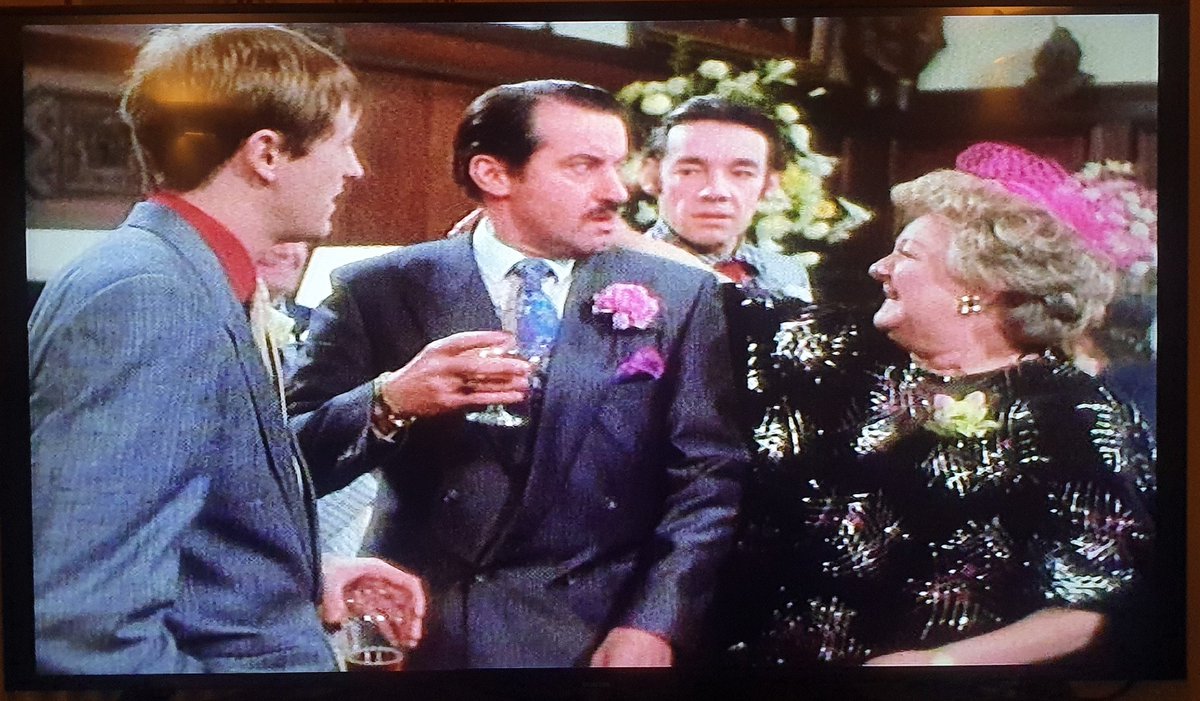 SimonWardPhoto's tweet photo. "Who the bloody hell is this woman?"
My favourite line from Boycie from The Frog's Legacy, the 1987 Only Fools and Horses Christmas Special.
RIP John Challis.
@BeingBoycie #Boycie #johnchallisRip #JohnChallis @steveclarkuk @onlyfoolsnews @OnlyFoolsHQ https://t.co/uyklp6YT7i