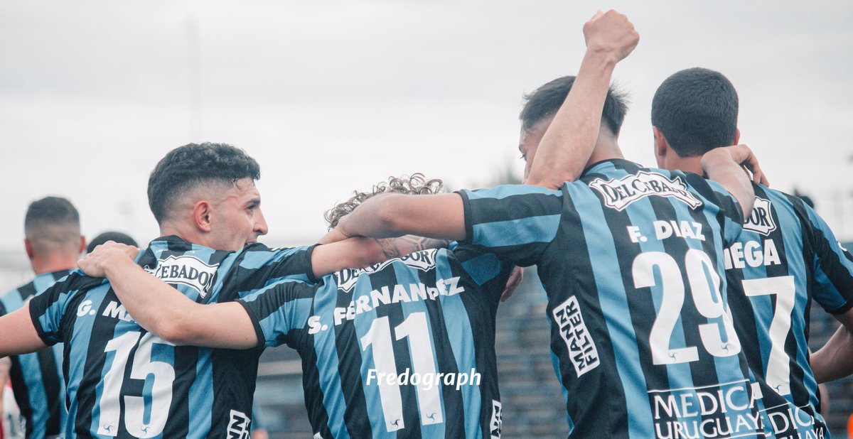 Con uno menos y contra un rival que acechaba cada vez mas

𝙂𝙍𝙄𝙏𝘼𝙇𝙊 𝙋𝘼𝙋𝙀𝙇𝙄𝙏𝙊 🔵⚫️