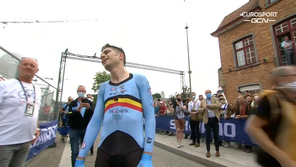 OutOfCycling's tweet photo. If you lose at something try to be Wout Van Aert. https://t.co/DGxtkJ4JSU