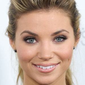 Happy Birthday to Amber Lancaster     