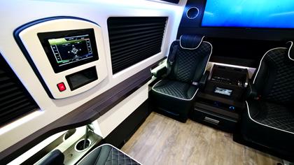 HQCustomDesign's tweet photo. This Ambassador design fits up to 11 passengers and features a bold black and white interior with captain seating, aviation tables, and a front TV partition.
https://t.co/0hAGVpIVNK
.
.
#HQCustomDesign #familyvan #familycar #familytravel #luxurytravel #travel #luxuryvan https://t.co/O4nUbY1nwK
