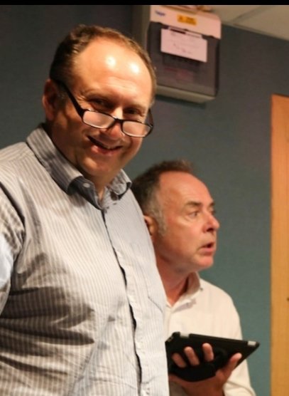 WirelessTheatre's tweet photo. We are truly devastated to hear of the passing of our dear friend Stephen Critchlow. True audio royalty, a man of many voices, who we were lucky enough to work with so often. He was always the life and soul of any occasion and we will miss him dreadfully. So many happy memories. https://t.co/s9RMxoIsip