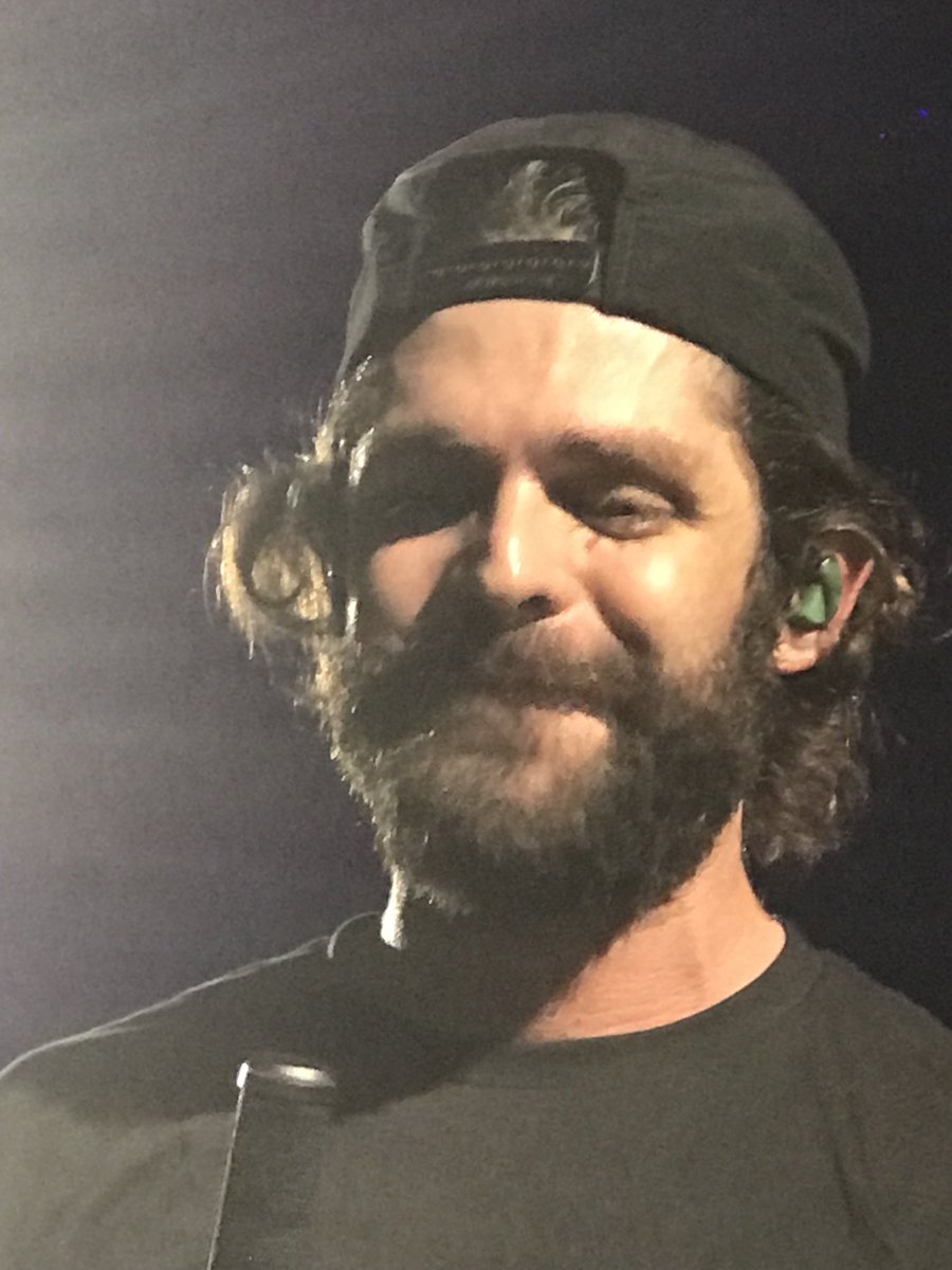 Amazing show last night!! ⁦<a href="/coleswindell/">Cole Swindell</a>⁩  ⁦<a href="/ThomasRhett/">Thomas Rhett</a>⁩