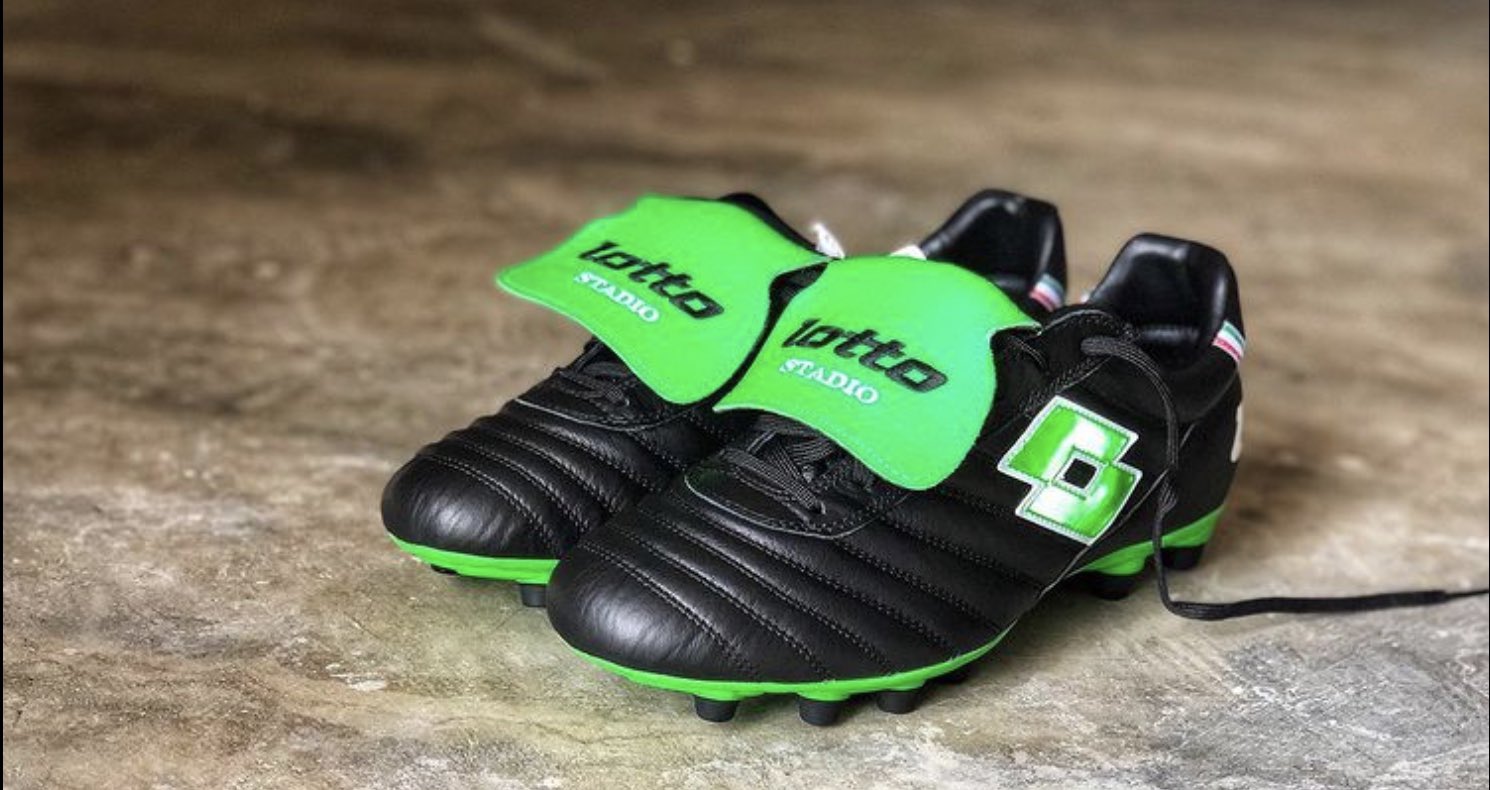 Lotto stadio best sale football boots