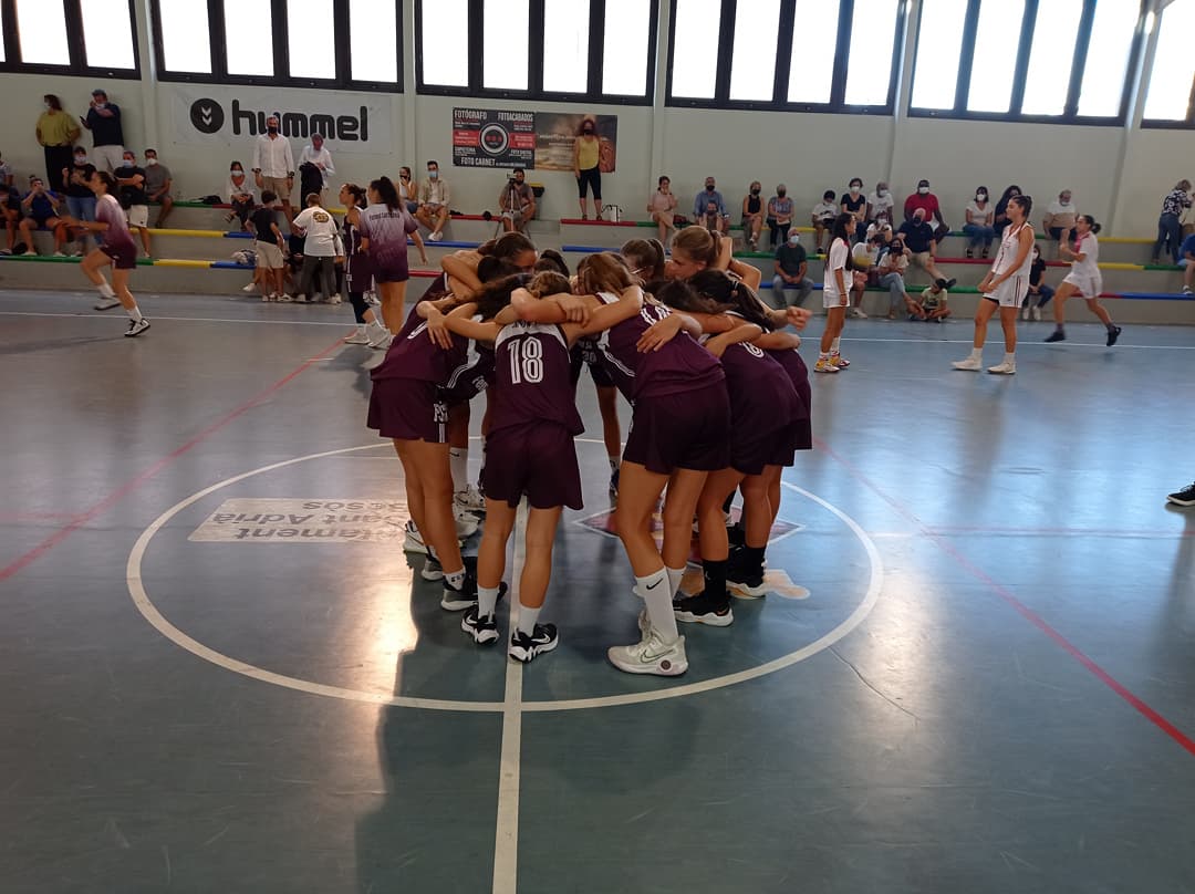 Bàsquet Femení Sant Adrià (FSA) 💜 tweet media