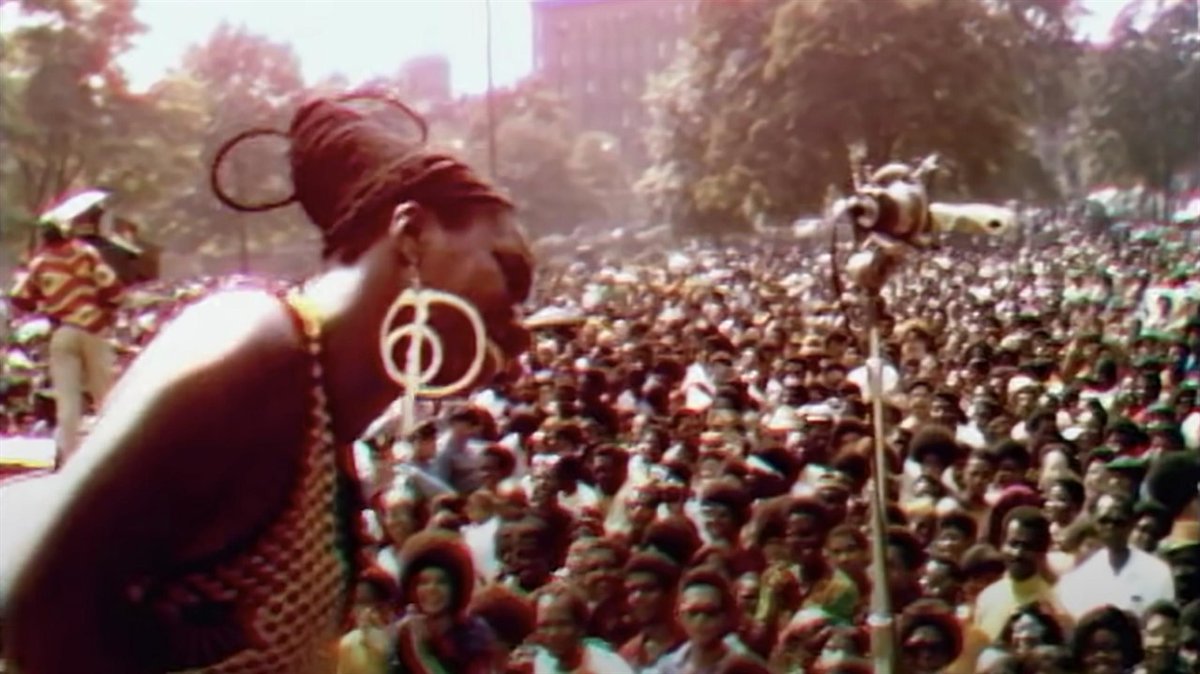 Hot Docs (@hotdocs) on Twitter photo Experience unreal performances from Nina Simone, <a href="/MsGladysKnight/">Gladys Knight</a>, Mahalia Jackon & more on the BIG SCREEN—we're bringing back <a href="/questlove/">?st</a>'s award-winning, critic-pleasing, audience-wowing smash hit <a href="/summerofsoul/">Summer of Soul</a> & this time it's heading to <a href="/HotDocsCinema/">Hot Docs Cinema</a>: ow.ly/P5B350Gc8T0 Experience unreal performances from Nina Simone, <a href="/MsGladysKnight/">Gladys Knight</a>, Mahalia Jackon & more on the BIG SCREEN—we're bringing back <a href="/questlove/">?st</a>'s award-winning, critic-pleasing, audience-wowing smash hit <a href="/summerofsoul/">Summer of Soul</a> & this time it's heading to <a href="/HotDocsCinema/">Hot Docs Cinema</a>: ow.ly/P5B350Gc8T0