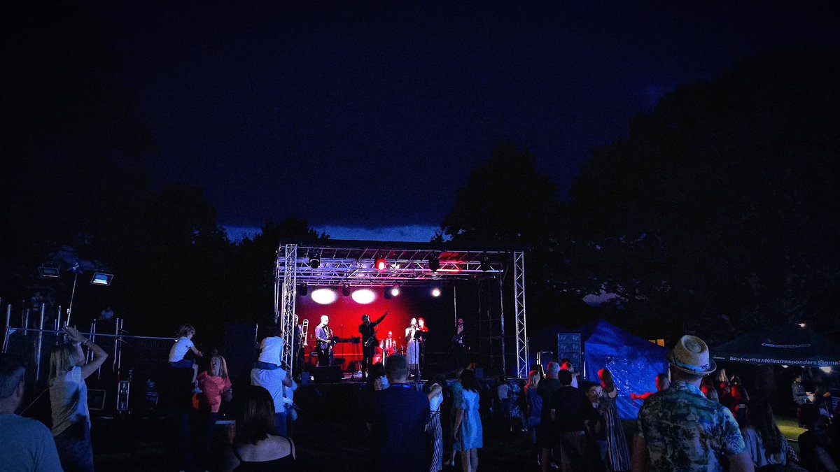 VIVID (@vividbanduk) on Twitter photo Fantastic vibes yesterday at the Party in the Park Thrapston community festival!π <a href="/thrapstontc/">Thrapston Town Council</a> Fantastic vibes yesterday at the Party in the Park Thrapston community festival!π <a href="/thrapstontc/">Thrapston Town Council</a>