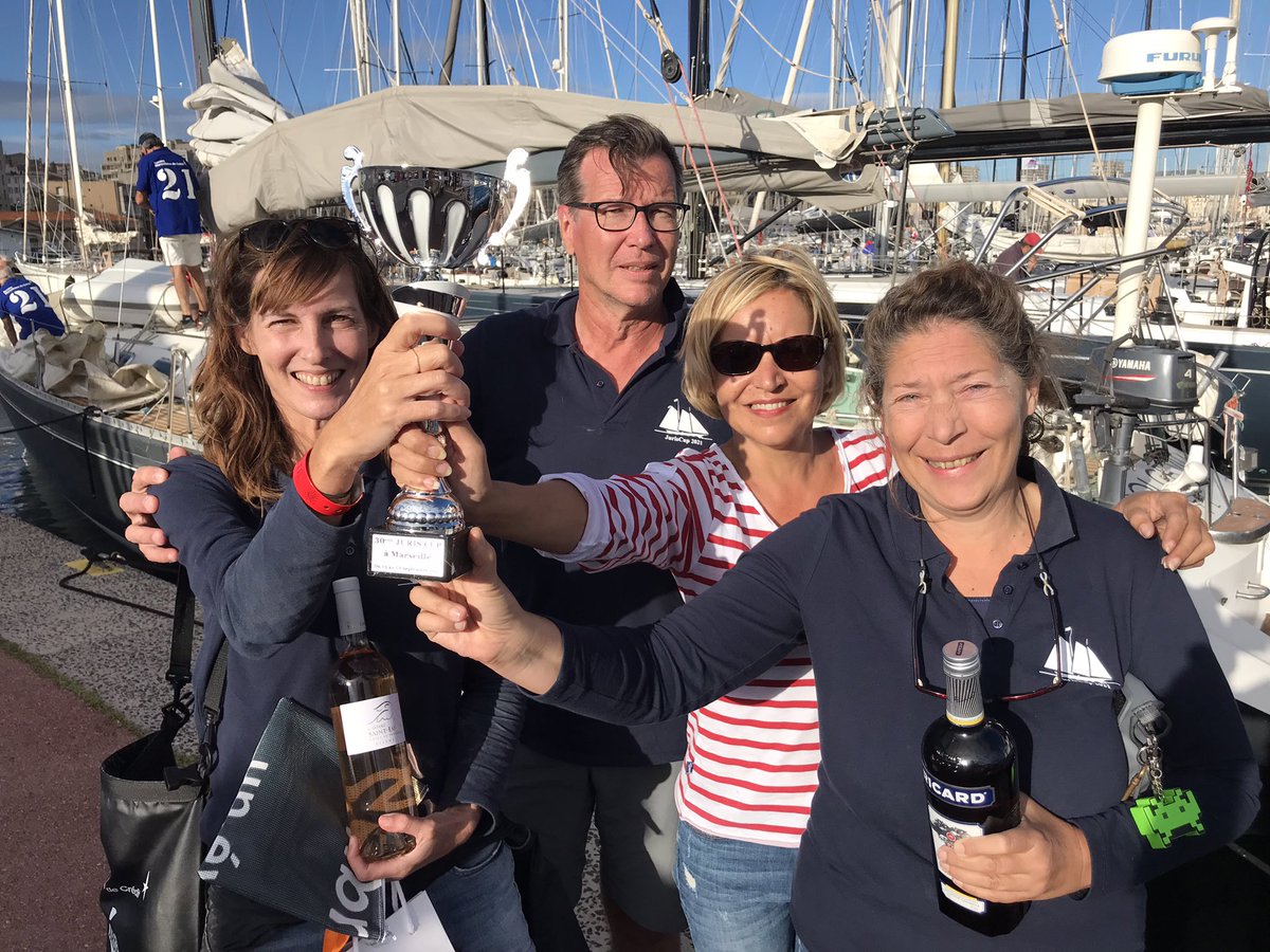 « Cloporte » le Grand Surprise des <a href="/Les_NP13/">Les Nouvelles Publications</a> <a href="/TPBMpaca/">TPBM</a> @Annonce_Legales <a href="/ToutLyon/">Tout Lyon</a> termine 3e de sa catégorie à la <a href="/juriscup/">JURIS'CUP</a> ⛵️👍
#juriscup