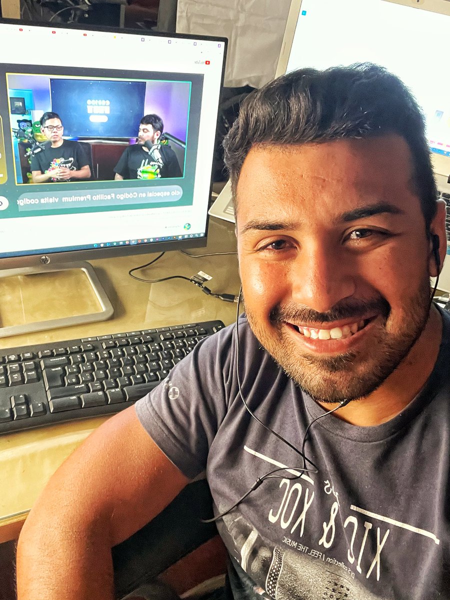 Josema_Ced's tweet image. Aquí con los panas de @codigofacilito y  su #CODIGOFEST , celebrando su primera década de muchas que vienen … 🎉🎉🎉🥳🥳