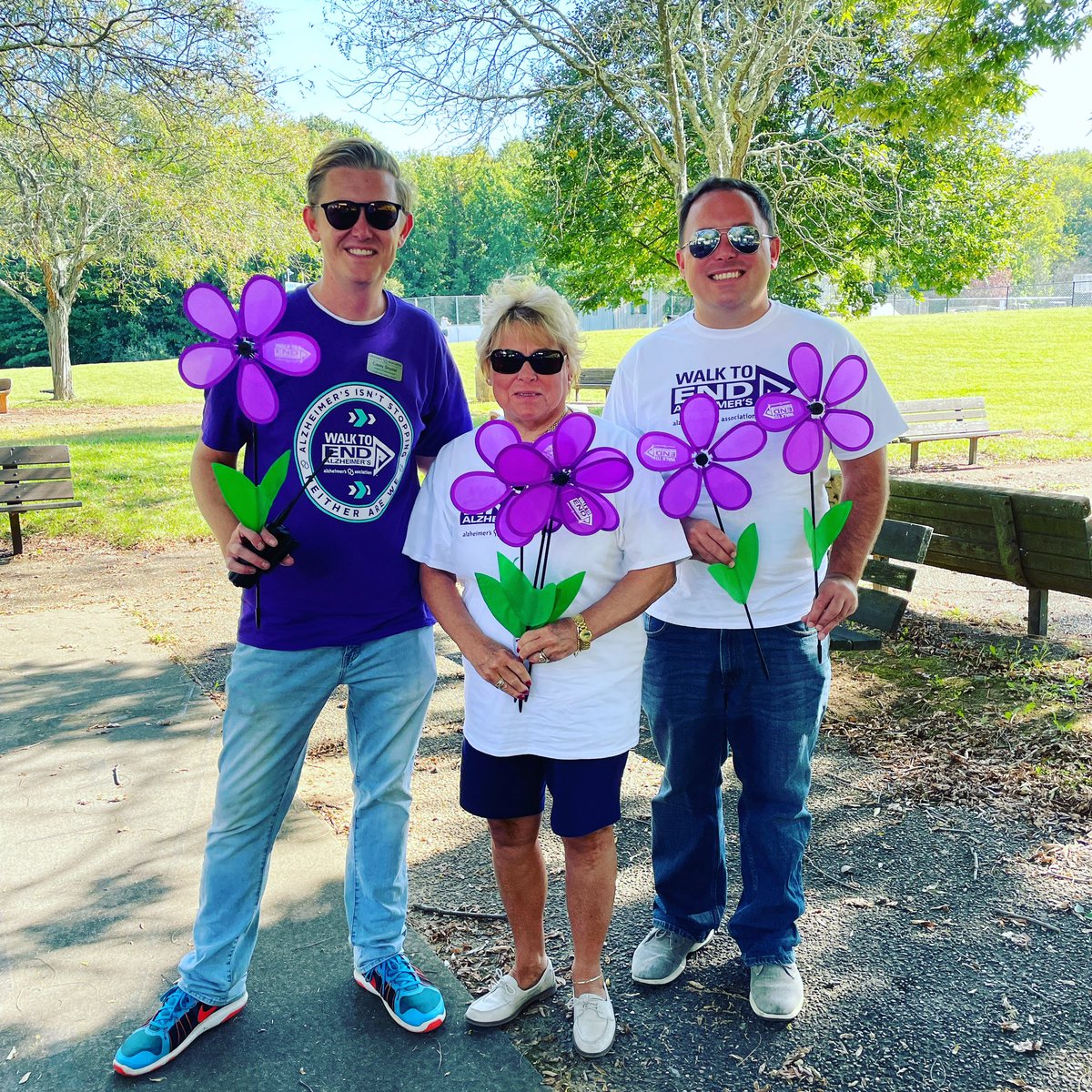 VincentSolomeno's tweet photo. Stepped off the trail to support Casey’s work to end Alzheimer’s Disease. The Alzheimer’s Association is working tirelessly towards treatments and a cure. 

@alzassociation #alzheimers #alzheimersassociation #alzwalk https://t.co/p09oQSlUCP