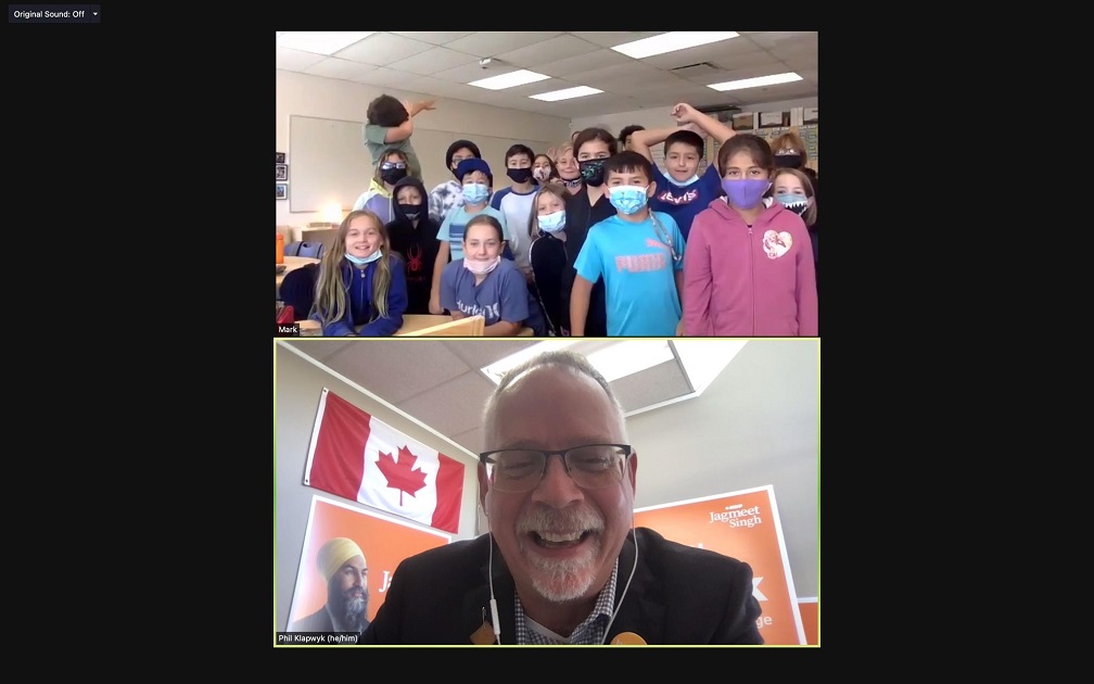 Many thanks to teacher Mark Dowler @mcdowler for inviting me to speak with his Grade 4/5/6 class at Hammond Elementary School. I loved it! Speaking with youth keeps me focused on the important work ahead to fight the climate crisis and protect their future. #Elxn44