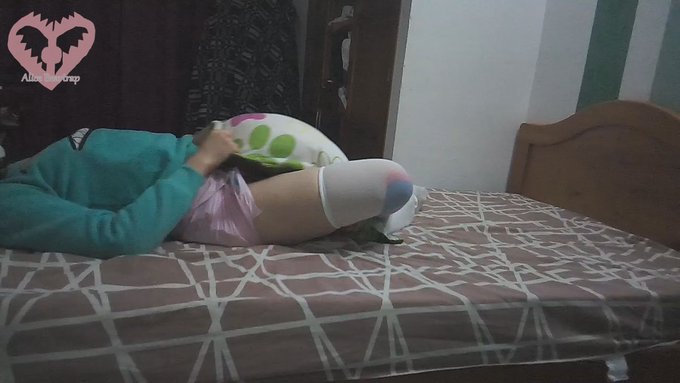 2 pic. Second diaper diaper video, Please watch it >w< #diaperbutt #diapergirls #abdlbabygirl #abdlkink