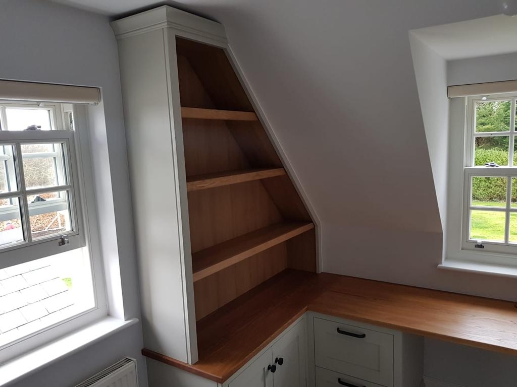 This project was for a recent home office installation in the eaves of the ceiling of a listed cottage in Sevenoaks. bit.ly/3kjP8xk  #ArborLaneInteriors #bespoketradefurniture #tradekitchens