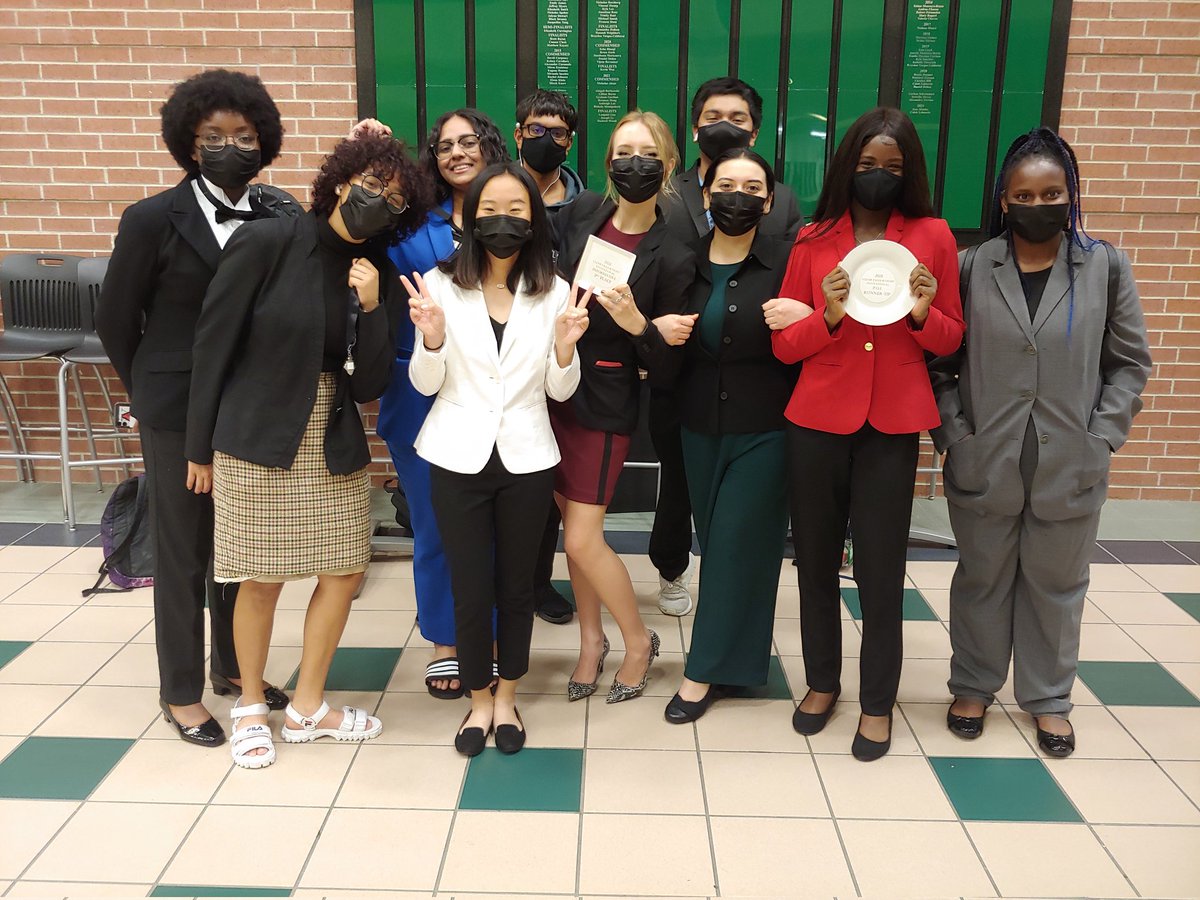 Cy Lakes Debate tweet media