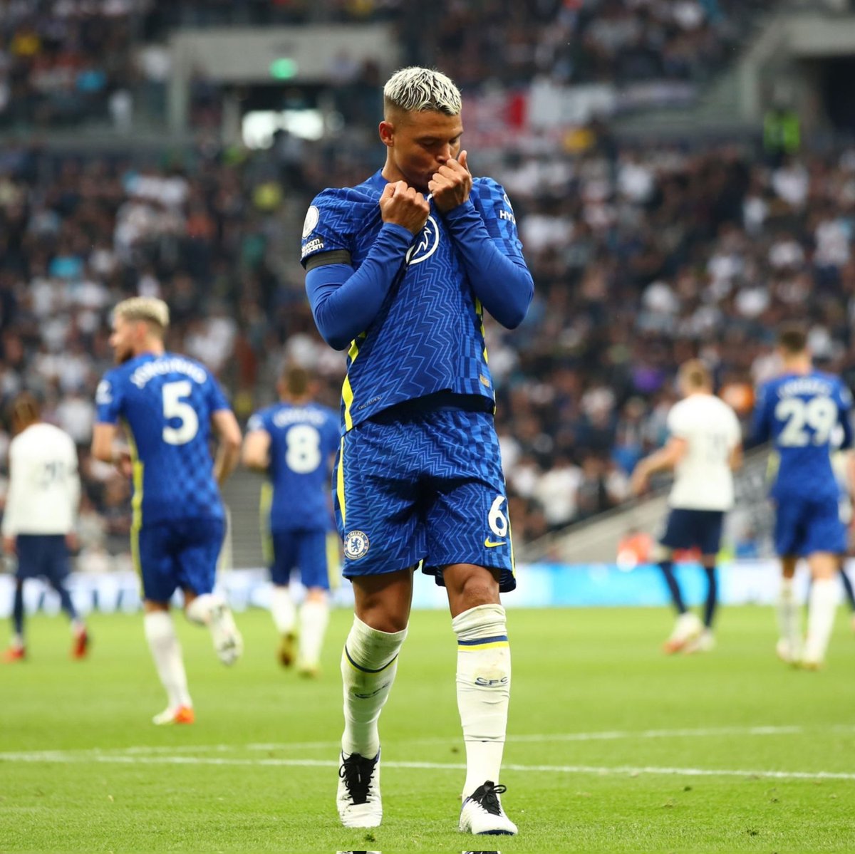 Simon Phillips tweet media