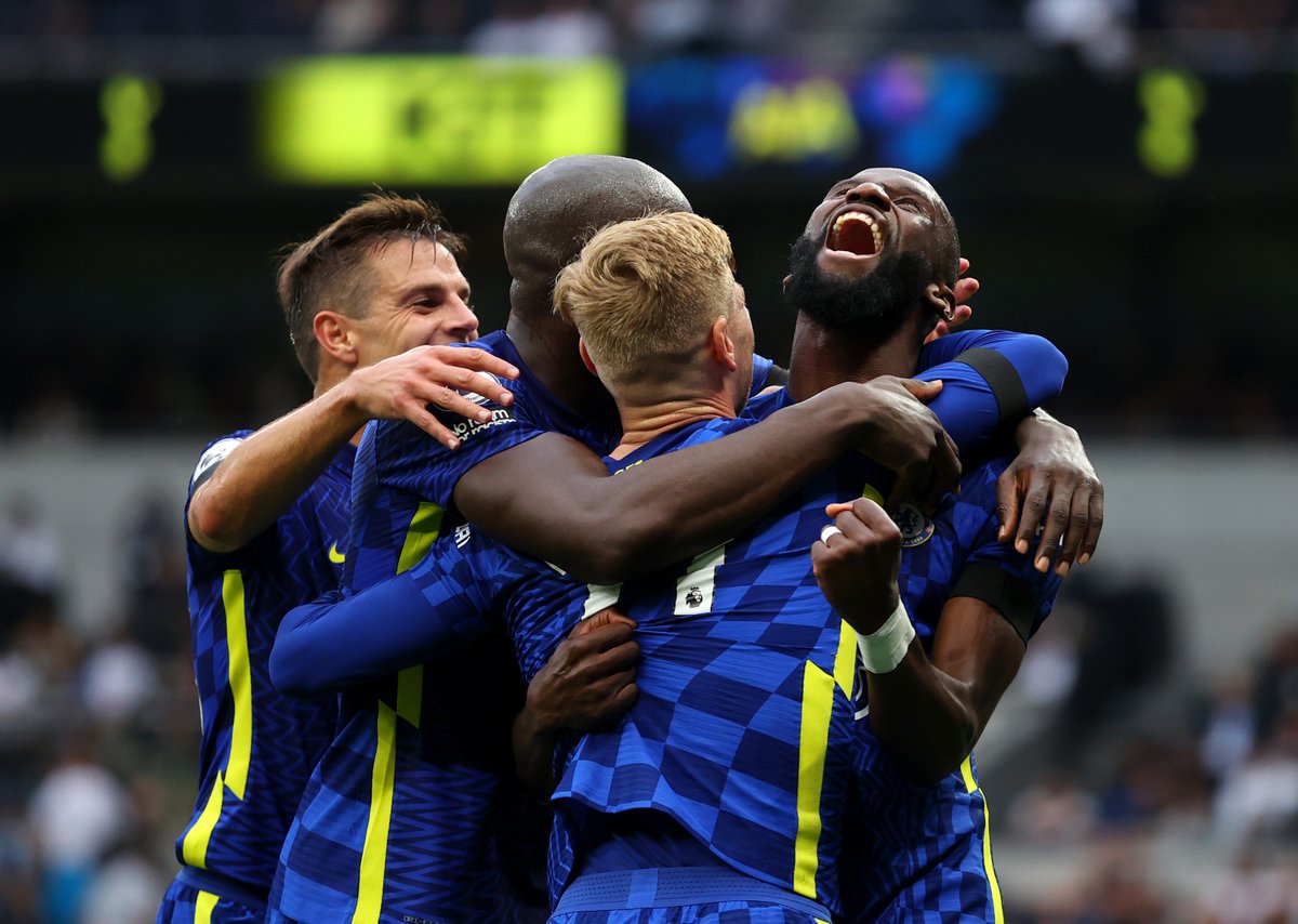 👊 Unbeaten start to the season.

⚽️ Scored 12 goals in 5 games.

👏 Not conceded from open play in PL.

🏆 Will <a href="/ChelseaFC/">Chelsea FC</a> go on to win the @PremierLeague this season?