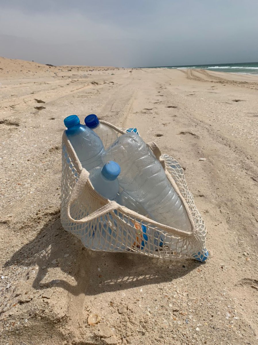 ColinWellsUK's tweet image. 18 September was #InternationalCoastalCleanupDay 2021. I absolutely adore Mauritania&apos;s beaches. But they are home to a lot of waste, especially plastics. Let cut back on plastics, take home a bag of waste from the beach, and recycle. @UKinMauritania @COP26
