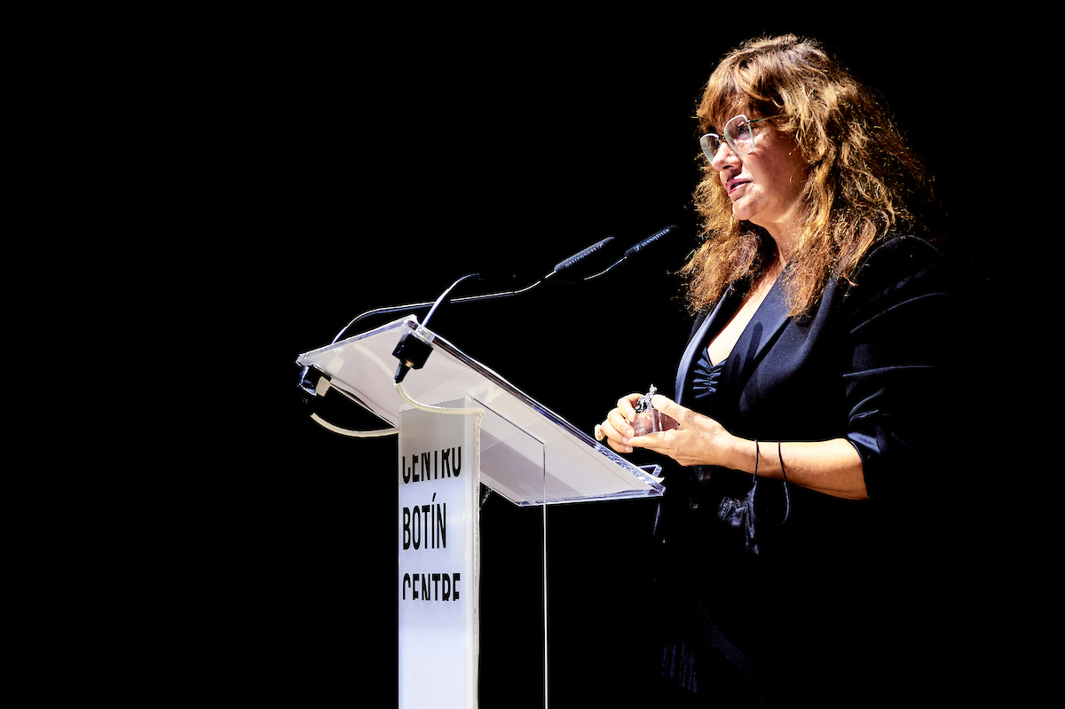 centrobotin's tweet photo. Fotos de la clausura ayer de la V Semana Internacional de Cine de Santander. ¡Gracias y hasta el año que viene!
- Faro de Honor: José Luis Alcaine
- Faro Dos Orillas: Esther García.
- Premio Faro de Honor: Isabel Coixet
@morenafilms @sicsfestival
#SICS2021
📸 Juanma Serrano https://t.co/u8aObB030x
