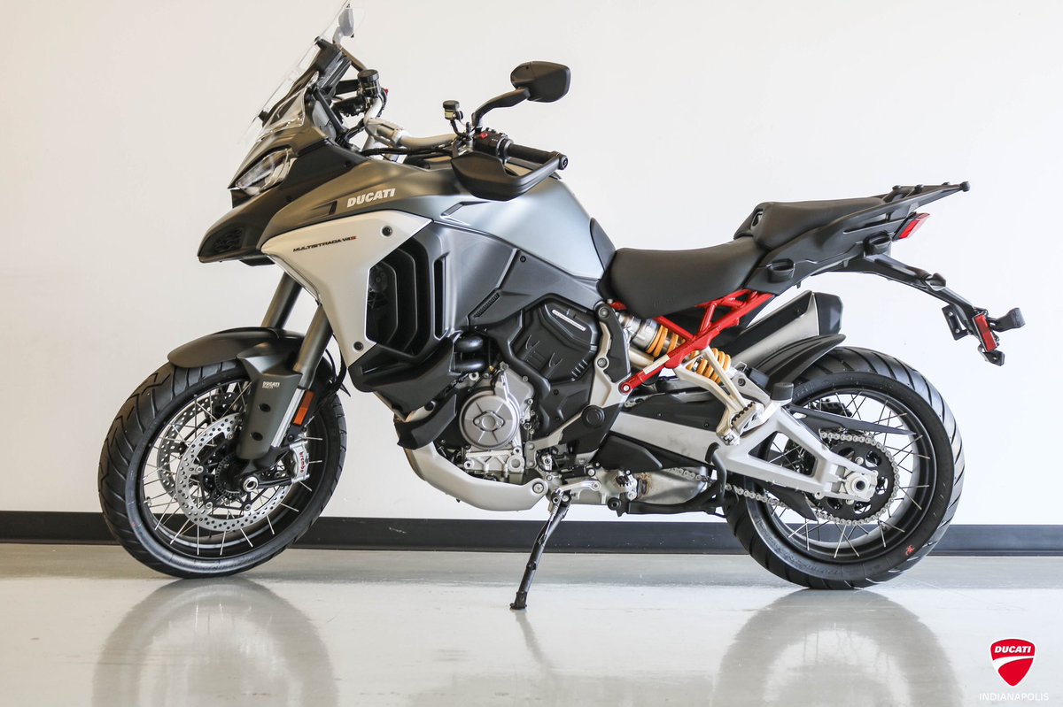 RahalDucati's tweet photo. SOLD ☑️

Congratulations Gregory on the purchase of your 2021 Ducati Multistrada V4S! Thank you for choosing #RahalDucati 🙌

#MultistradaV4S #Ducati #SoldBike #DucatiIndianapolis https://t.co/eKp8v0S274