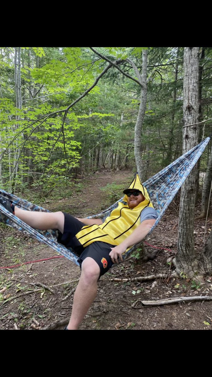 Josh_MacKinnon's tweet photo. Great final day with @asforan for our #CoreCamping course! Lots of laughs and lessons learned! #OutdoorEducation #BananaHammock @Fabermackie https://t.co/cjdDpQ0sXh