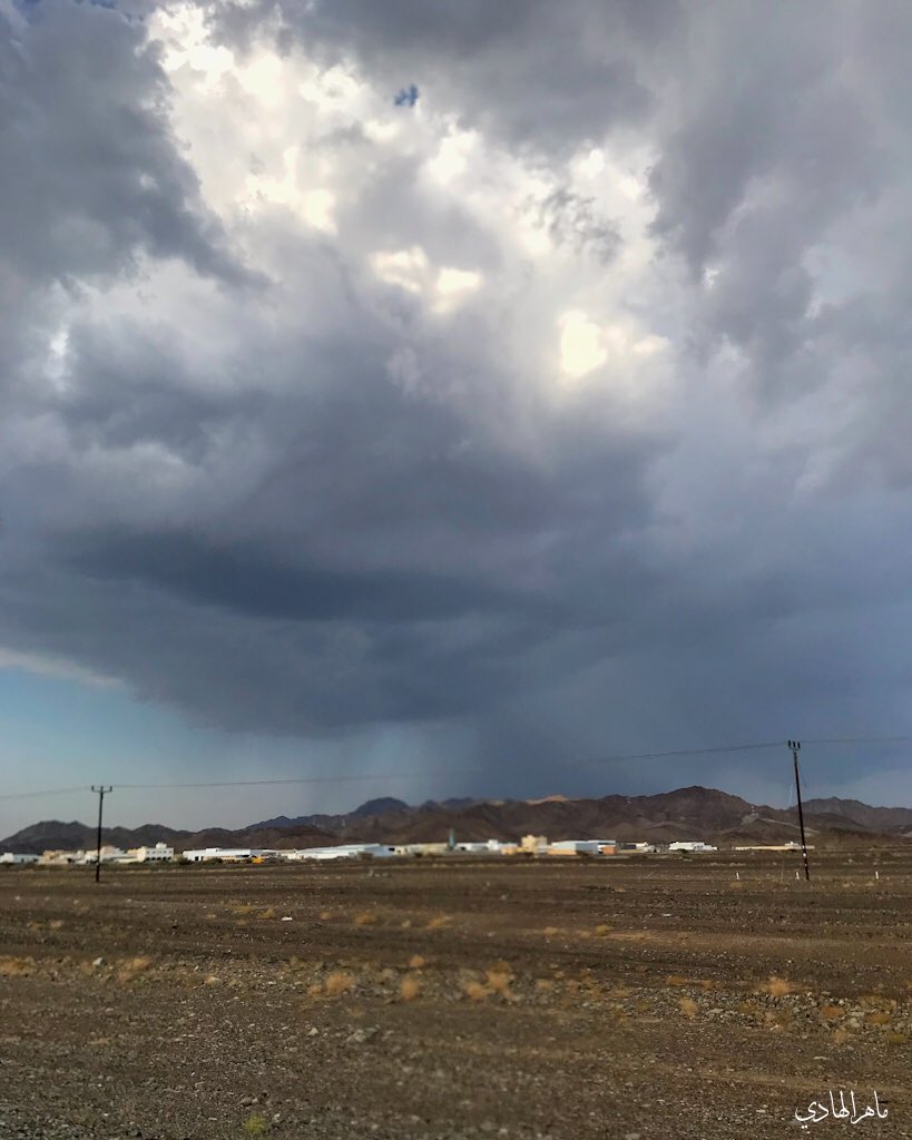 صور من أمطار الخير بسمد الشأن ولاية المضيبي اليوم 19 / 9 / 2021
#روايح_2021