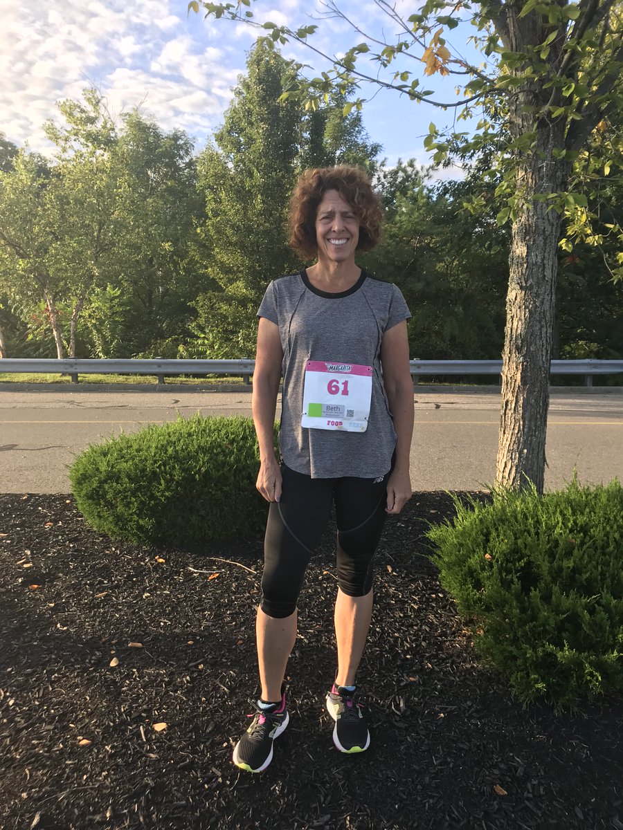 MrsPerrys_Class's tweet photo. Today, I ran a half marathon in Portsmouth NH, Margarite Half Marathon, in honor of my niece Lindsey Beth Goldstein who was a bright light that continues to shine in our hearts and in our homes each day. Her spirit was with me every step of the way.💕🏃‍♀️🥉 https://t.co/sYI53hgYW5