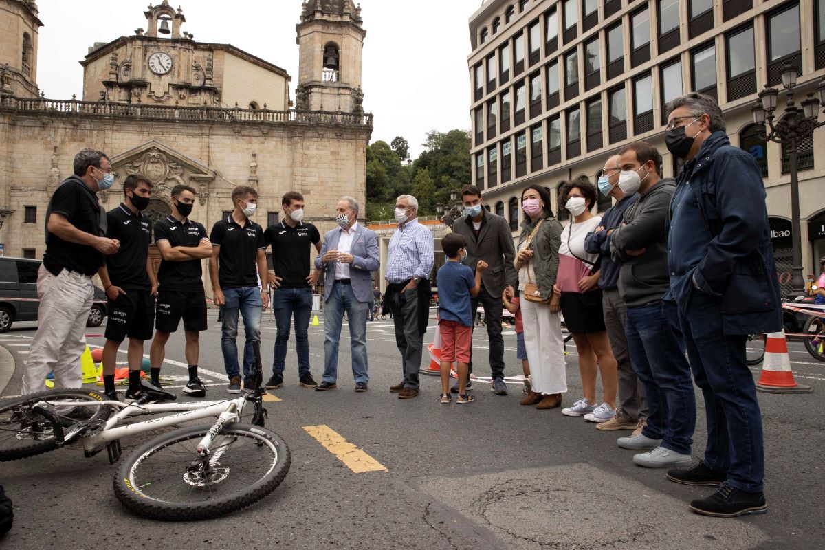 Euskadi Fundazioa tweet media