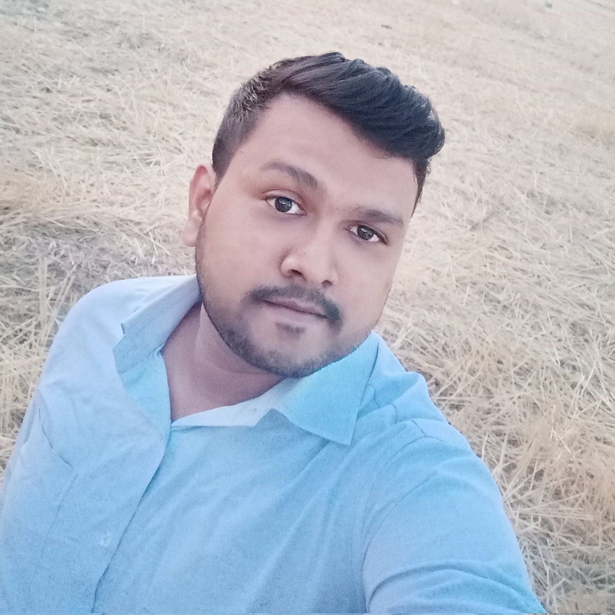 Sujeet263's tweet photo. #NewProfilePic https://t.co/Cdz8wgGwsX