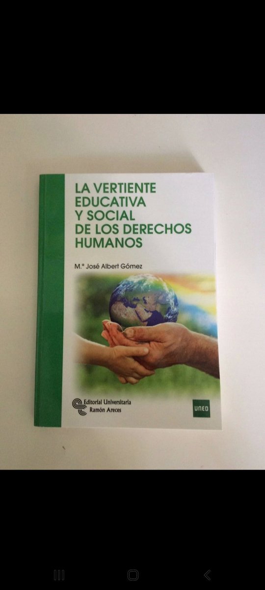 Sr_Peter_'s tweet photo. MÁXIMA DIFUSIÓN, Nuestra compañera  @Mariang33674207 pide donación de libros para que su hija pueda estudiar, también tiene una cuenta de Vinted donde vende cosas que le han donado para que pueda conseguir el dinero, y comprar los libros en Wallapop..   #MareaAzulSiempre https://t.co/qisY8mAU5n