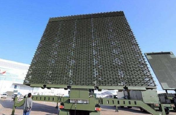 kmldial70's tweet photo. #Algerian #airspace is highly covered with a variety of modern #radars in order to catch any #stealth assets that may violate our skies.
#RESONANSE-NE
#P18-2 #VHF radar
the #CHINESE #ylc8b radar
Probably the #neboM radar
we only need an #AWACS such as #A100 #beriev.
#A2AD https://t.co/TE1Cn50tpk