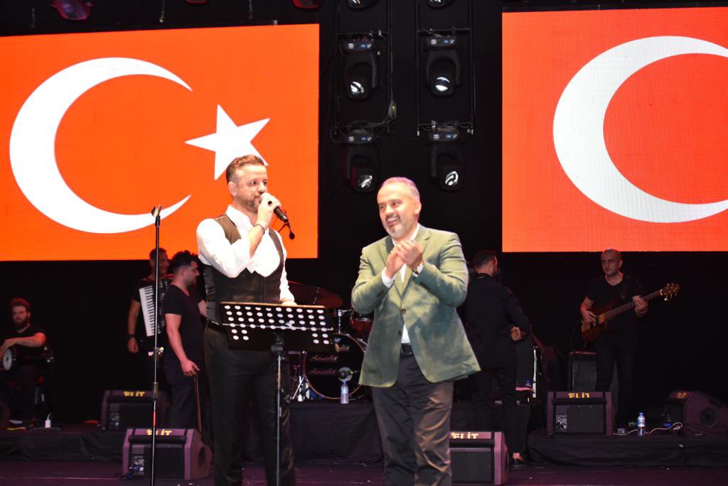 Alinur Aktaş