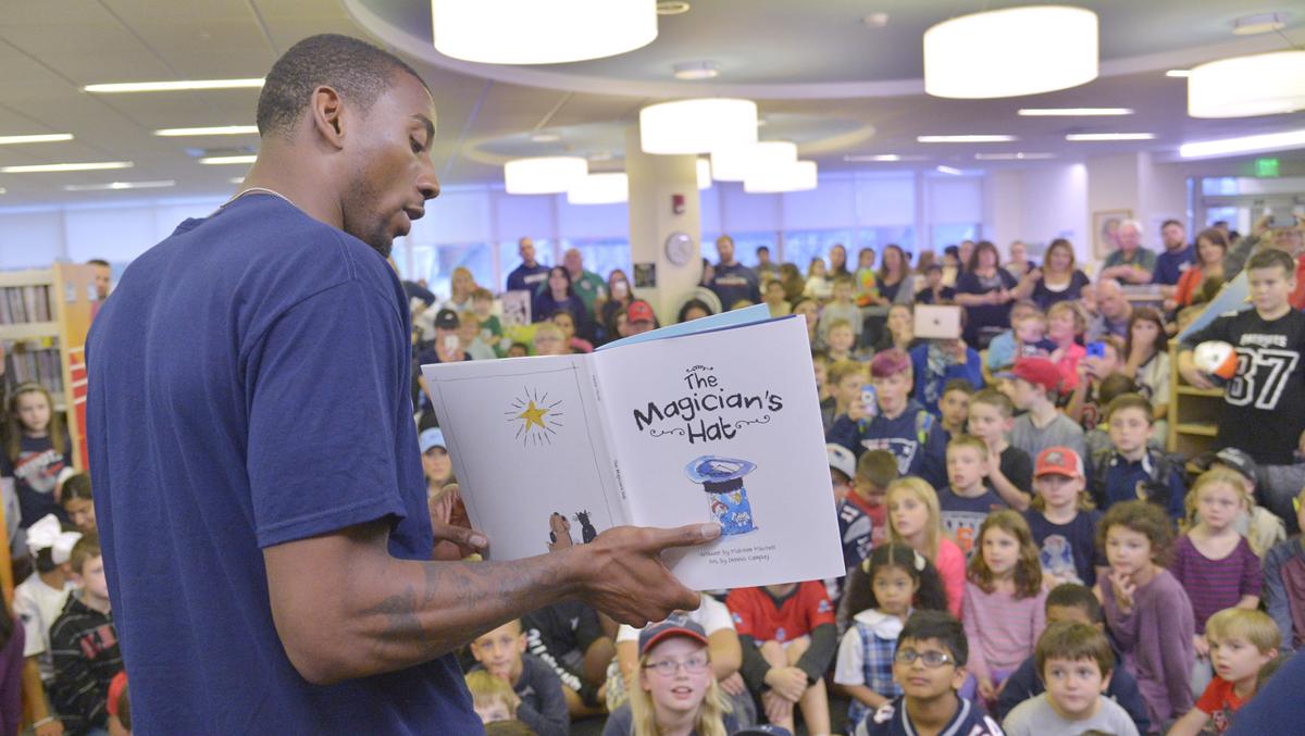 mraread's tweet photo. Watching the Patriots play football on a Sunday is a “must” for many.  Former Patriot and Super Bowl Champion, Malcolm Mitchell, was the keynote speaker for the 2021 MRA Virtual Conference last April.  To learn about how reading a book changed his life, go to the MRA FB page. https://t.co/33cRIrvQKY