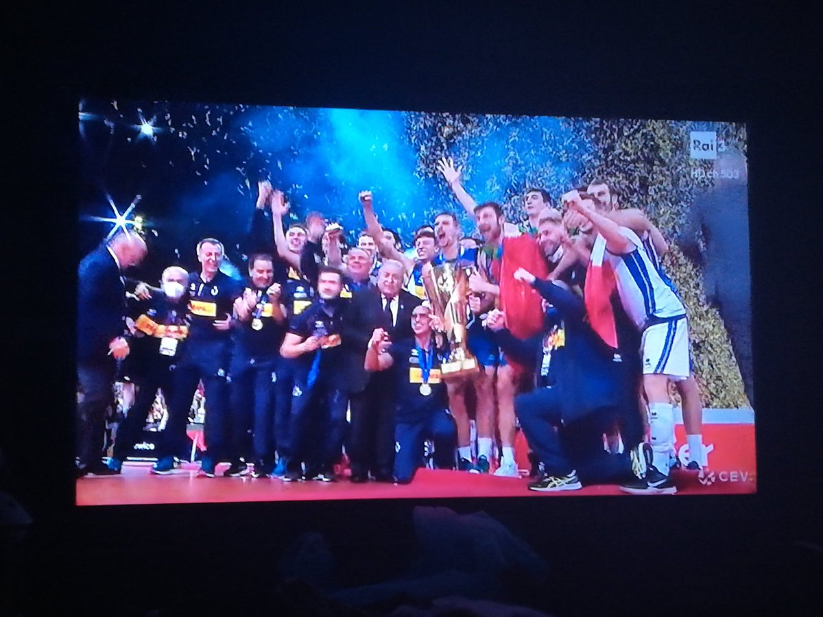 Trillyx89's tweet photo. Season 1                         Season 2
#EuroVolleyW             #EuroVolleyM
                     #EuroVolley

#italiaslovenia #winner https://t.co/iGoJ7QSJPa