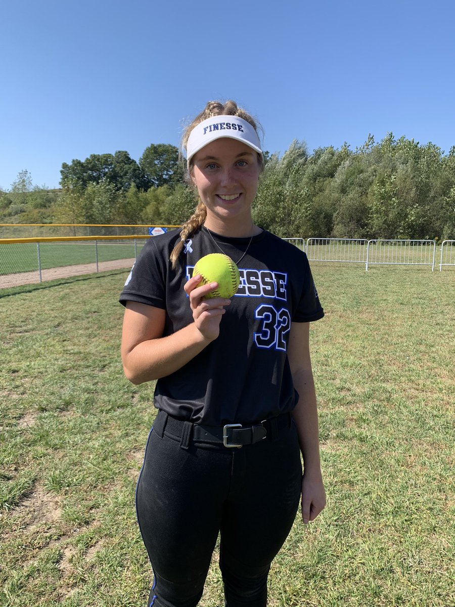 Finesse18Merice's tweet photo. 2 on the weekend for Maya Holser 🔥#bombsquad https://t.co/OkTFCZArpV