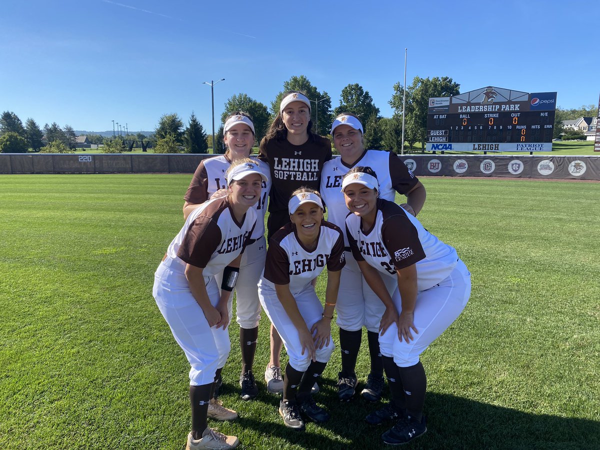 Lehighsoftball's tweet photo. HAPPY GAME DAY!!!! https://t.co/aAtXxhRta9