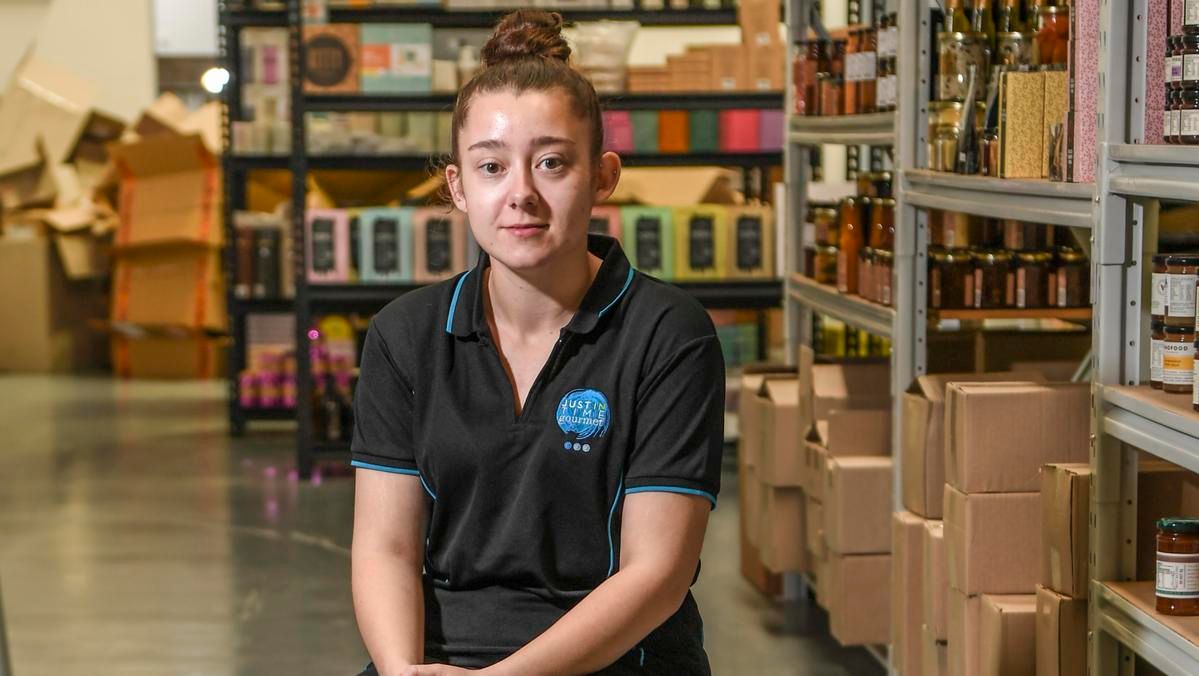 Perth’s record low rental vacancy rate amid a chronic property shortage is pushing tenants out further, forcing workers into long commutes. bit.ly/3knHS3x #wanews #perthnews #Property